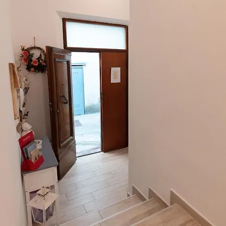 아파트 Vicolo Delle Scuole Pie 시타델라피에베